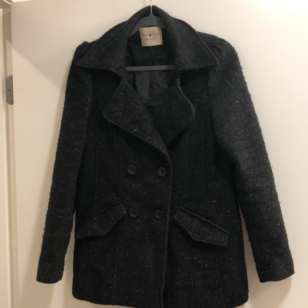 Black woman pea coat. Brand Chache chache.